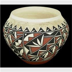 Mata Ortiz, Ophelia S Leon, Pottery