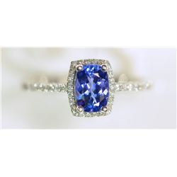 10K WHITE GOLD TANZANITE & 44 SIDE DIAMONDS