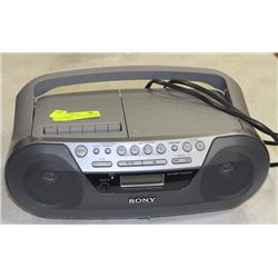 SONY CD RADIO CASSETTE-CORDER WITH CD-R/RW