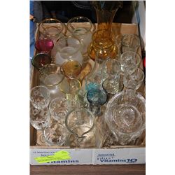 TRAY OF LIQUEUR GLASSES, DECANTER & SHOT GLASSES