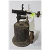Image 1 : VINTAGE BLOW TORCH
