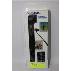 SELFIE ROD W BLUE TOOTH WIRELESS REMOTE