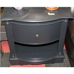 WOOD SIDE TABLE - BLACK