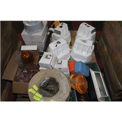 PALLET WITH COMMERCIAL LIGHTS/STRAPPING BAND/