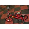 Image 1 : HOT WHEEL KIDS BIKE WITH TRAINING WHEELS