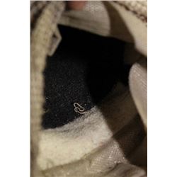 CARPET ROLL END ON CHOICE: BLUE