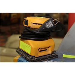 DEWALT DW411 PALM GRIP SANDER