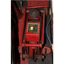 HEAVY DUTY FLOOR JACK