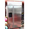 Image 1 : GE MONOGRAM LARGE 2 DOOR SIDE BY SIDE FRIDGE