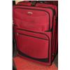 Image 1 : AIR CANADA RED TRAVEL BAG SET