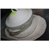 Image 1 : XL WHITE PLATTER W SOUP TOURRINE