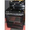 Image 1 : GE 4 BURNER ELECTRIC CERAMIC TOP STOVE - BLACK