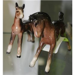 PAIR OF BESWICK HORSE ORNAMENTS