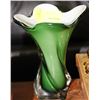 Image 1 : WHITE AND GREEN ART GLASS VASE
