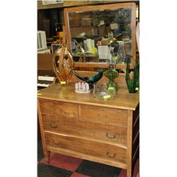 ESTATE 3 DRAWER DRESSER W MIRROR (SLIGHT DAMAGE