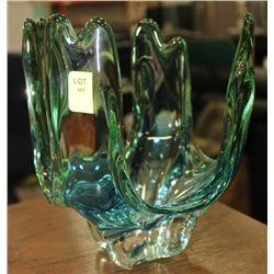 BLUE AND GREEN ART GLASS DISH