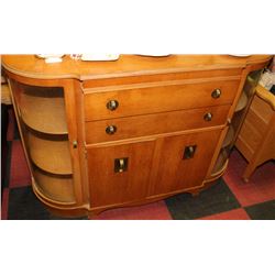 WOOD VINTAGE SIDEBOARD - KNECHTEL