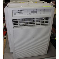 WHIRLPOOL 'IN WINDOW' AIR CONDITIONER