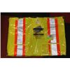 Image 1 : 2 CONDOR SAFTEY VESTS