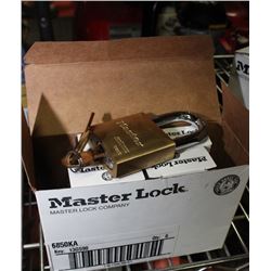 CASE OF 4 MASTERLOCKS