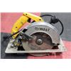 Image 1 : DEWALT DW364 CIRCULAR SAW