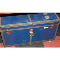 LARGE ESTATE BLUE STEAMER TRUNK