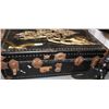 Image 1 : VINTAGE TRAVEL TRUNK