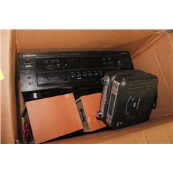 BOX OF MISC ELECTRONICS INCLUDING PIONEER AUDIO/