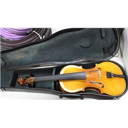VINTAGE RUSSIAN VIOLIN IN CASE