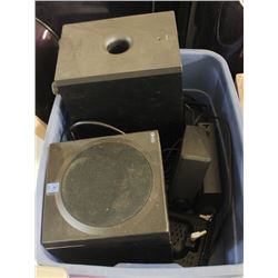 TOTE OF COMPUTER SPEAKERS - 1 COMPLETE SET & 1