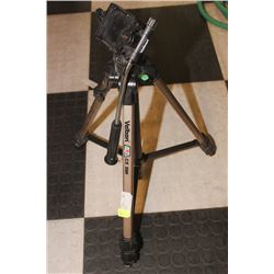 CAMERA TRIPOD