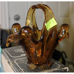 AMBER GLASS BASKET