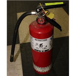 CLASS A/B & C 5LB DRY CHEMICAL FIRE EXTINGUISHER