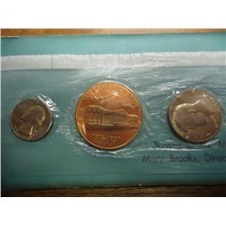 1976 SPECIAL ANA CONVENTION COIN SET SEE DESCRIP. 1976 BICENTENNIAL QUARTER AND HALF DOLLAR WITH SAN