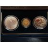 Image 2 : 1991-95 WWII 3 COIN PROOF SET WITH GOLD CONTAINS: $5 GOLD, SILVER DOLLAR AND CLAD HALF DOLLAR, ORIGI