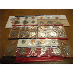 1986,87 & 1992 US MINT SETS P/D (WITH ENVELOPES)