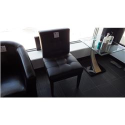 LEATHER CHAIR