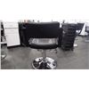 Image 2 : HIGH END LEATHER ADJUSTABLE  STYLIST CHAIR