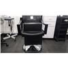 Image 1 : HIGH END LEATHER ADJUSTABLE  STYLIST CHAIR  WITH BOOSTER SEAT