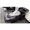 Image 1 : MODULAR RECLINING ADJUSTABLE WASH STATION