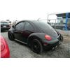 Image 6 : 99 Volkswagen New Beetle 2 Dr  Hatchback - T - DRIVE MC TP