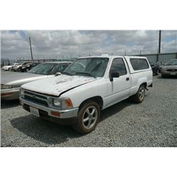 94 Toyota Pickup 2 Dr STD Standard Cab SB - ADT - DRIVE MC HG