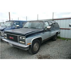 90 GMC Suburban 4 Dr  SUV - T - DRIVE
