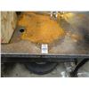Image 2 : Metal Shop Table w/Vise