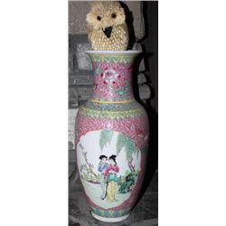 HAND PAINTED CHINESE VASE
