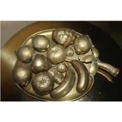 BRASS FRUIT ARRANGEMENT APPLE PATTERNED TRAY