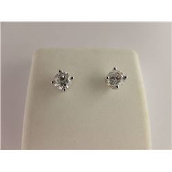 173-13205:14K white gold diamond stud earrings
