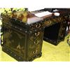 Image 3 : CHINESE CHINOISERIE PEDESTAL DESK WITH CHAIR.