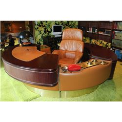 VERY UNIQUE OFFICE DESK AND CHAIR FROM ITALY