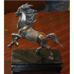 HORSE STATUETTE GOLD PLATE ON SILVER PLATE WITH